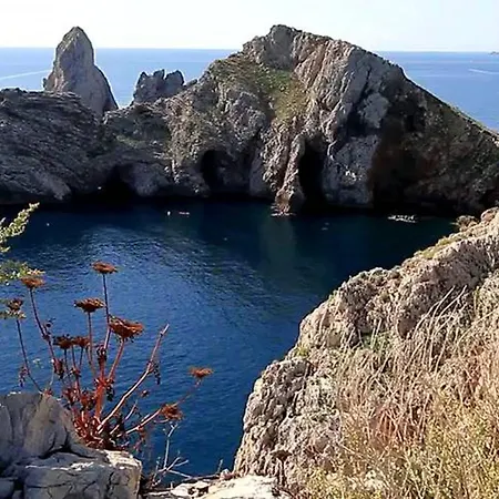 Sol Y Mar 1-maison Jumelée Avec Terrasse, Piscine Et Parking Communautaire, Surplomb De Begur