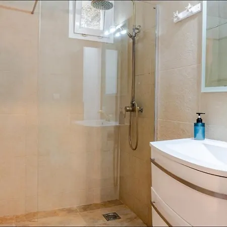 Appartement Sol Y Mar 1-maison Jumelée Avec Terrasse, Piscine Et Parking Communautaire, Surplomb De *
