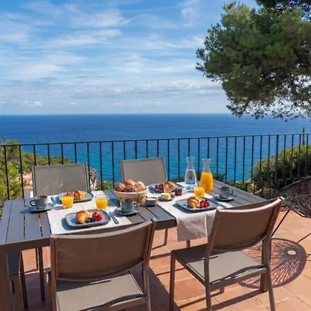 La Terrasse 1-vue Panoramique & Piscine, Bbq *